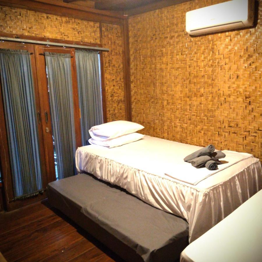 Good Vibes Bungalows Gili Trawangan Exterior photo